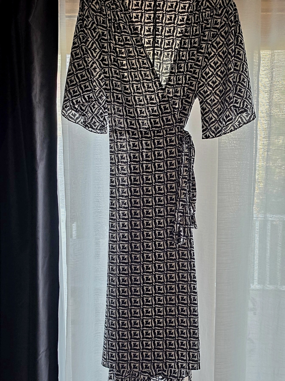 Black and White Geometric Wrap Midi Dress with Tie Waist